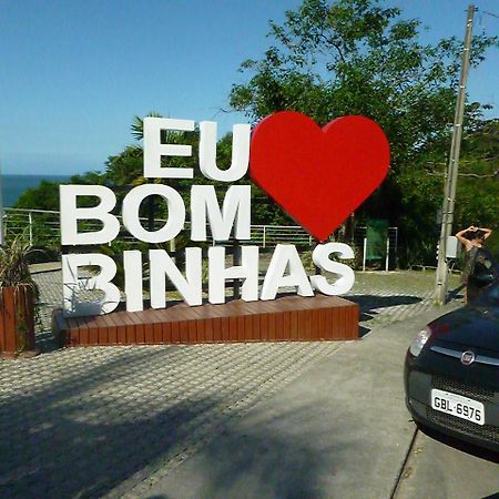 Apartamento 12 - Bombinhas - 200 Metros Da Praia Buitenkant foto