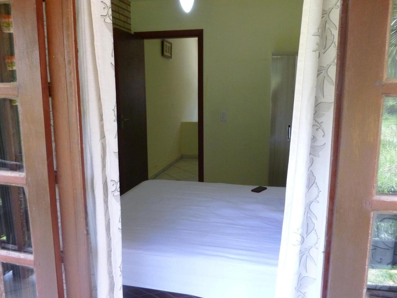 Apartamento 12 - Bombinhas - 200 Metros Da Praia Buitenkant foto