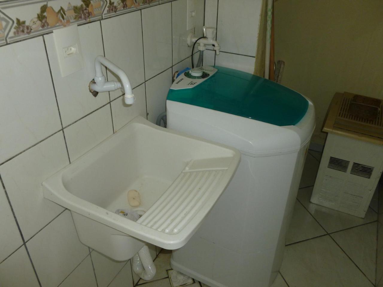 Apartamento 12 - Bombinhas - 200 Metros Da Praia Buitenkant foto